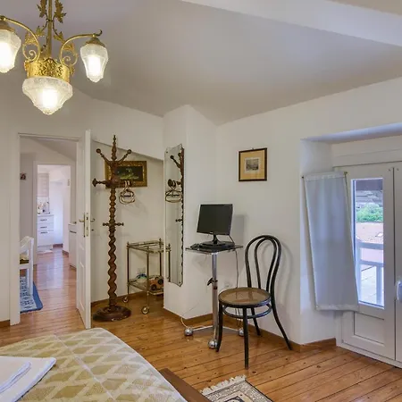 Piccolo Antico Stunning View - Happy Apartment